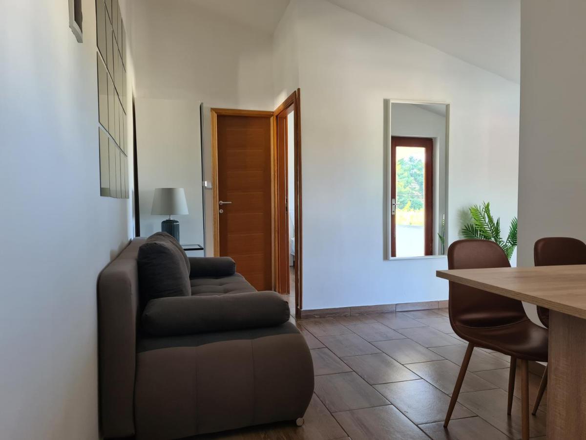 Appartamento Volmefamily Pola Esterno foto